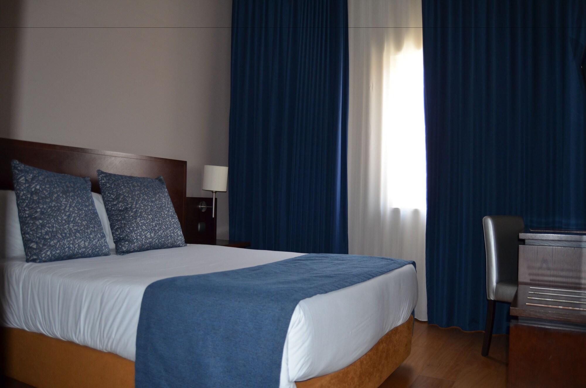 Hotel Torres Novas Esterno foto