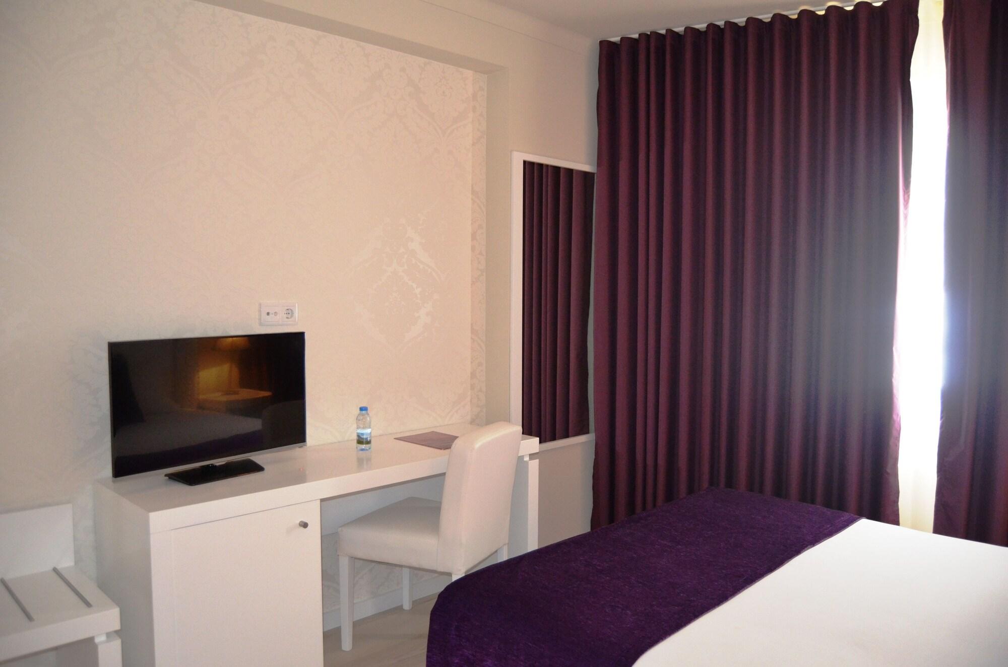 Hotel Torres Novas Esterno foto